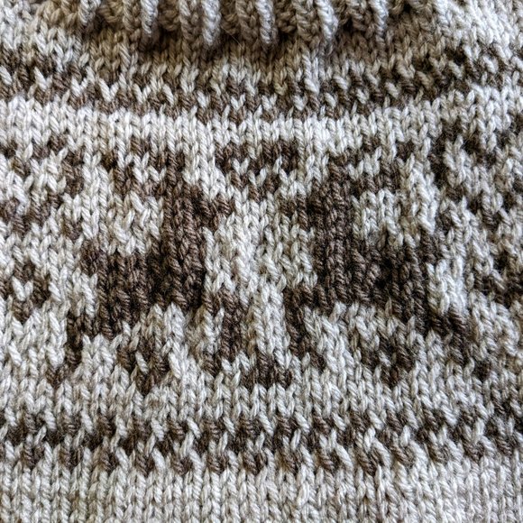 Hand knit beige-grey ( putty) Christmas sweater for toddlers Reindeer pattern Fa - Picture 2 of 5